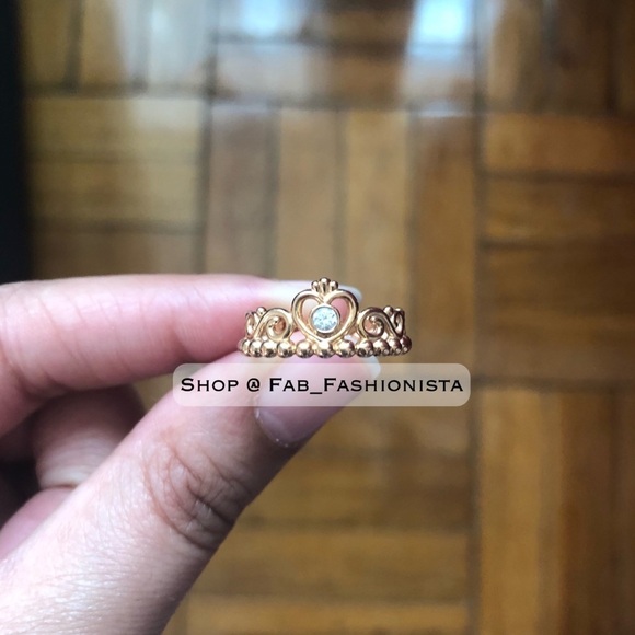 Pandora Rose Gold ring